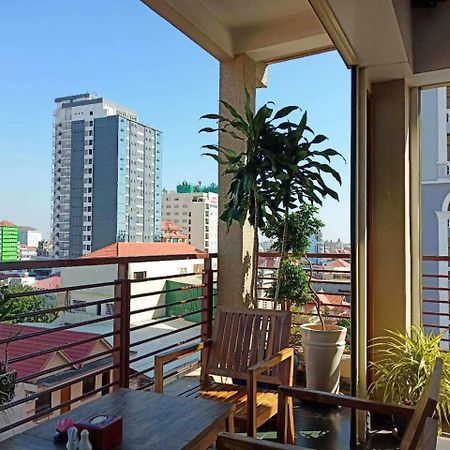 V N E Hotel Phnom Penh Exteriör bild